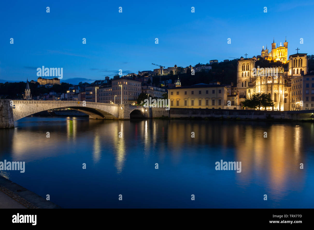Fluss Saône Lyon bei Nacht, Lyon, Frankreich Stockfoto
