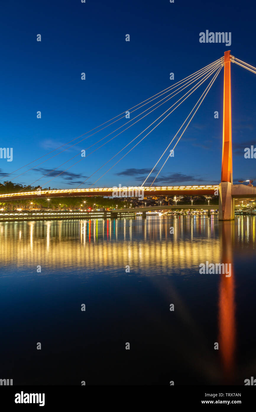 Fußgängerbrücke des Palais de Justice, Lyon, Frankreich Stockfoto