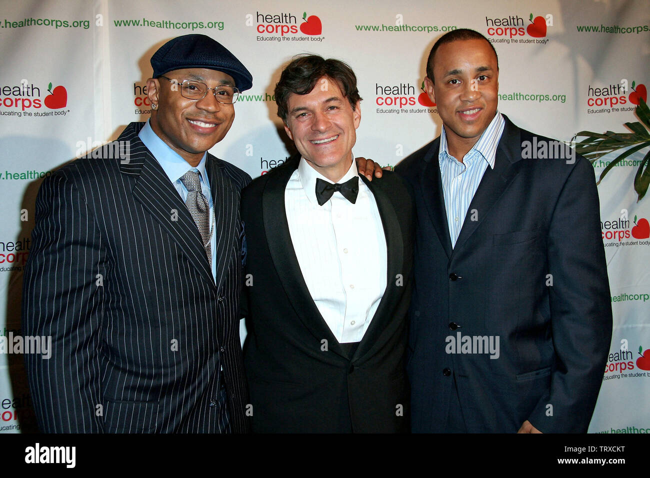 New York, USA. 17. April 2008. LL Cool J, Dr. Mehmet Oz, John Starks bei der verzauberte Garten Gala HealthCorps im Hammerstein Ballroom zu profitieren. Quelle: Steve Mack/Alamy Stockfoto