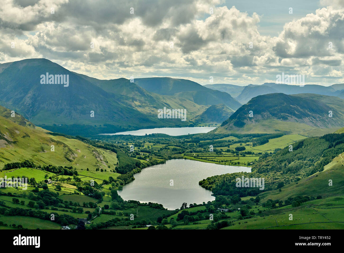 Ennerdale Wasser, im Nationalpark Lake District in Cumbria, North West England, Schuß aus der Luft Stockfoto