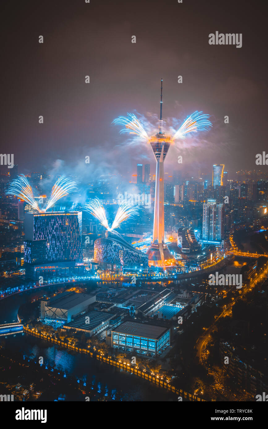 Chengdu Tianfu Turm Feuerwerk Stockfoto