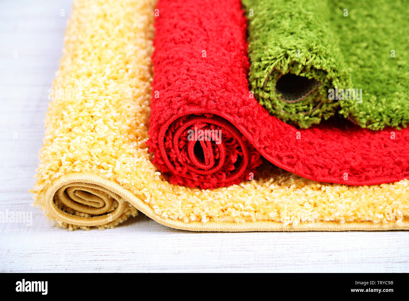 Viele Teppiche in verschiedenen Farben close-up Stockfoto