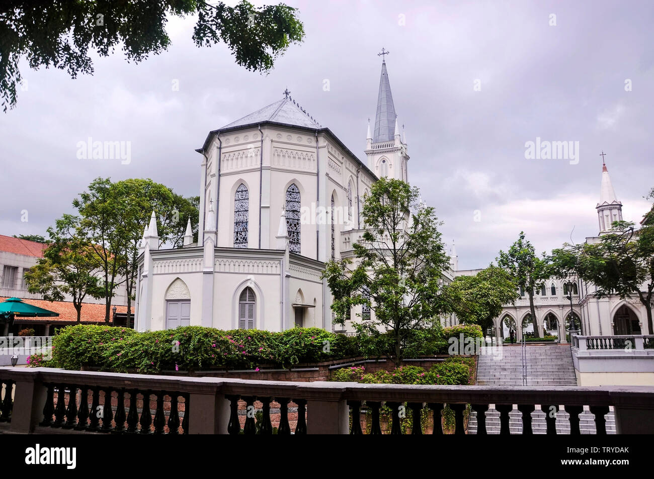 Singapur, 2. Oktober 2015. Blick auf chijmes tagsüber. Es ist ein historischer Gebäudekomplex in Singapur. Stockfoto