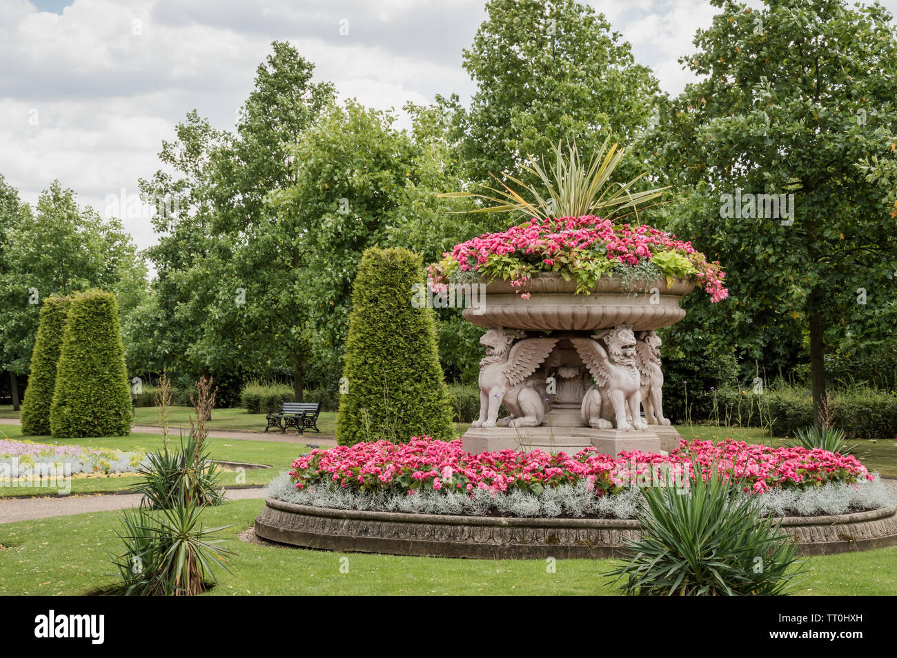Ruhigen Garten Aussicht im Regent's Park, London Stockfoto