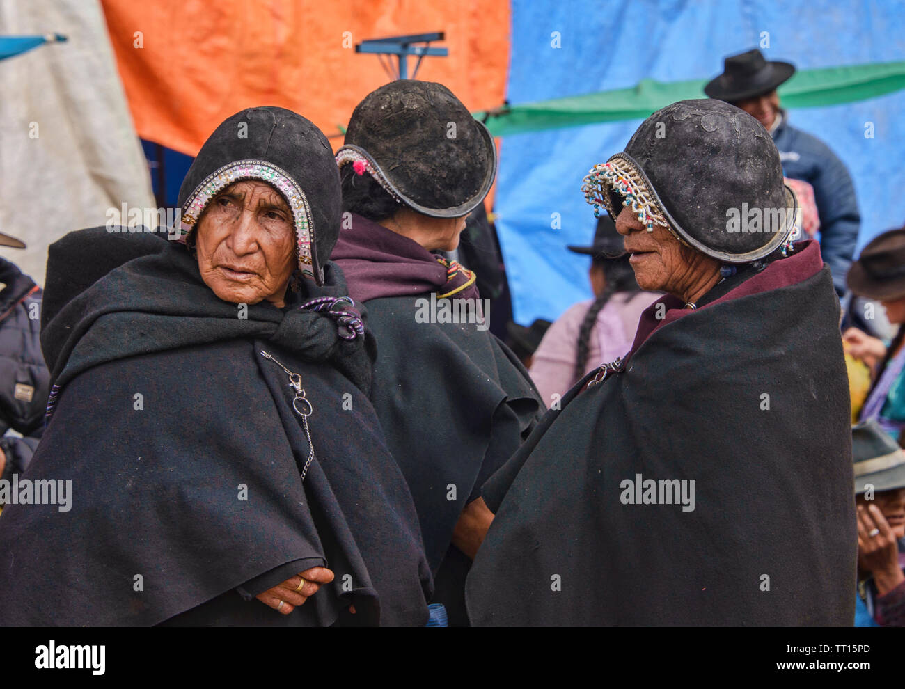 Traditionelle Yampara Frauen mit leder hüte, Tarabuco, Bolivien Stockfoto