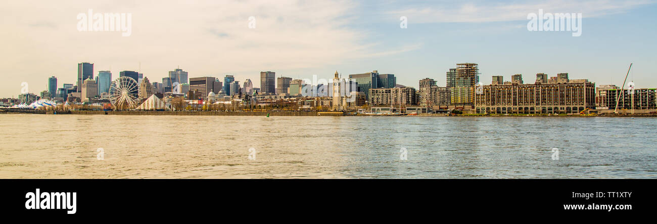 Montreal Stadtbild und die Skyline von der Saint-Laurence Fluss Stockfoto