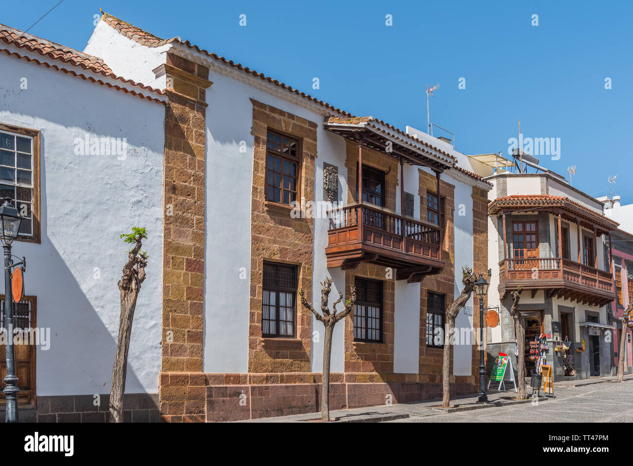 Telde, GRAN CANARIA, SPANIEN - 11. MÄRZ 2019: Fassade, Calle Real de la Plaza. Stockfoto