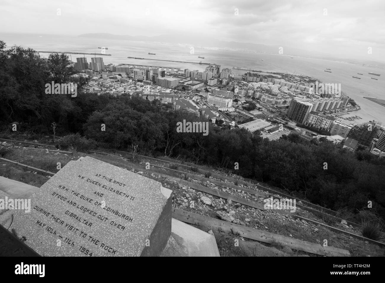 Gedenktafel für einen Besuch des Felsens von Königin Elizabeth Gibraltar Stockfoto