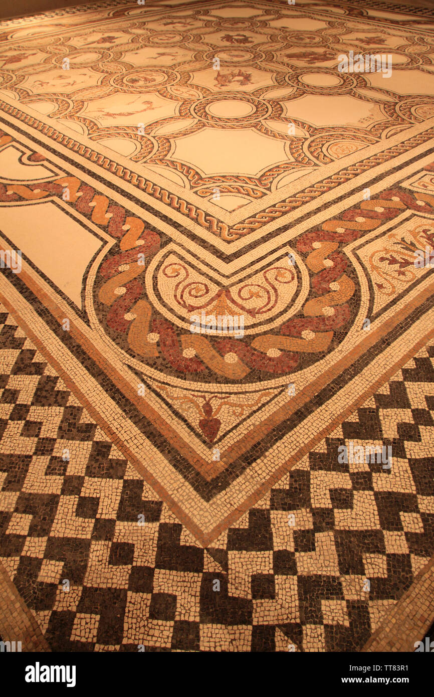Spanien, Madrid, das Archäologische Museum, Mosaik der Jahreszeiten und Monate, Stockfoto