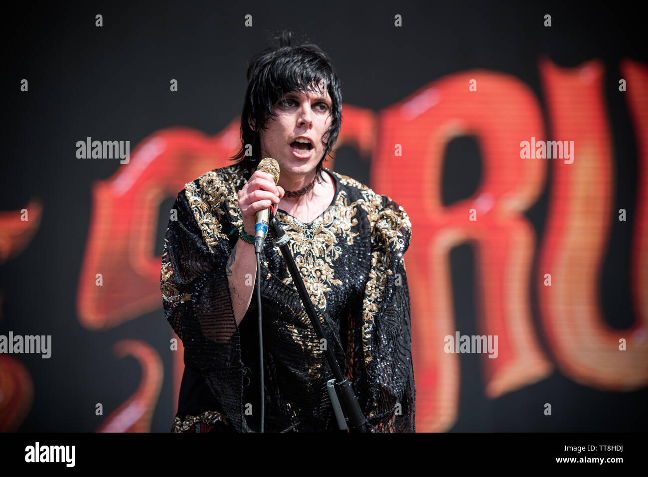 Lukas Spiller, Sänger der englischen Band die Verstrebungen, die live auf der Bühne des Firenze Rocks Festival 2019 in Florenz, Italien, Öffnung für Eddie Stockfoto