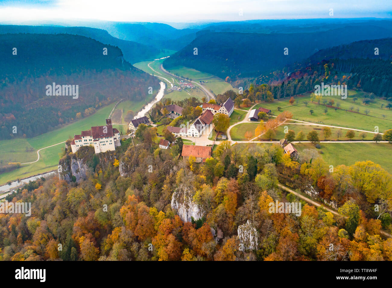 Schloss im Donautal Stockfoto