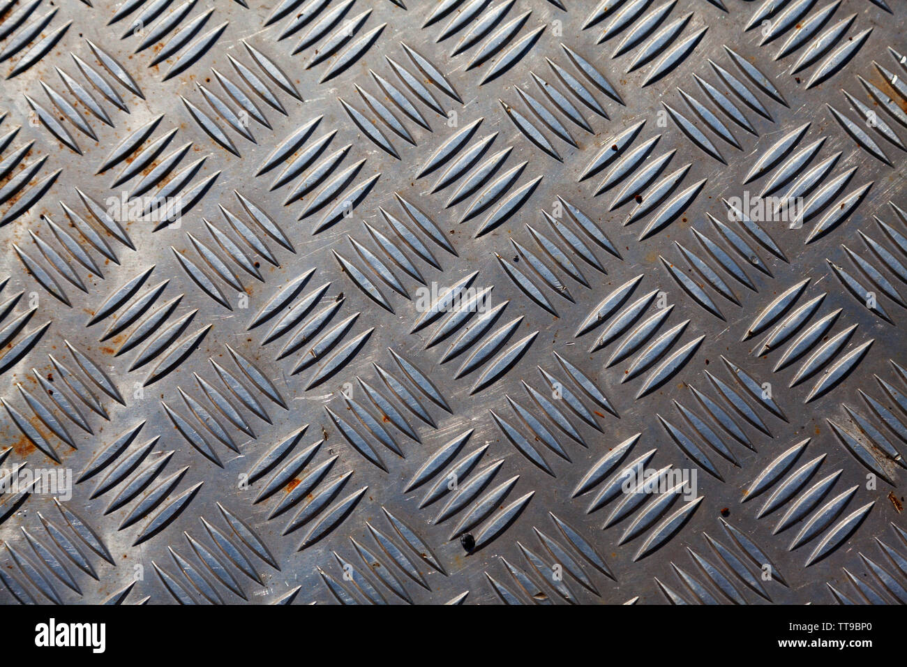 Metallplatte Mit Fischgratenmuster Stockfotografie Alamy