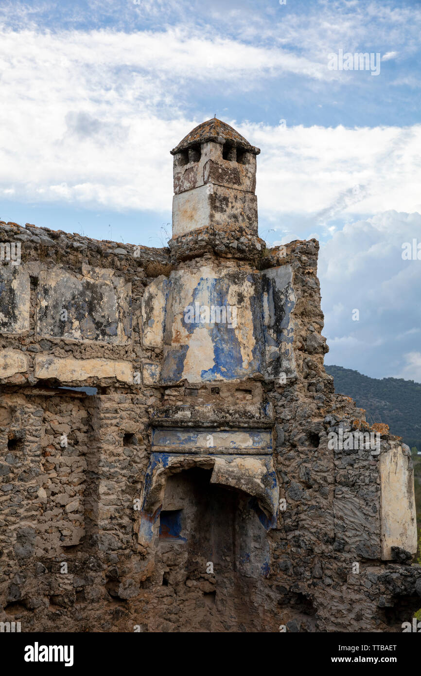 Historischen lykischen Dorf Kayaköy, Fethiye, Marmaris, Türkei. Geisterstadt Kayaköy, einst bekannt als Lebessos und Lebessis. Stockfoto