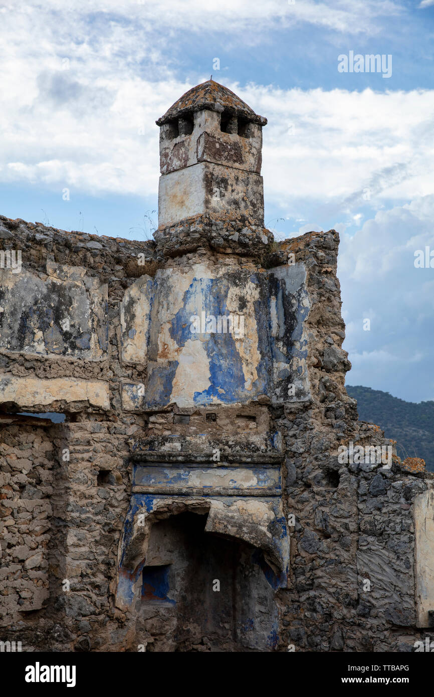 Historischen lykischen Dorf Kayaköy, Fethiye, Marmaris, Türkei. Geisterstadt Kayaköy, einst bekannt als Lebessos und Lebessis. Stockfoto