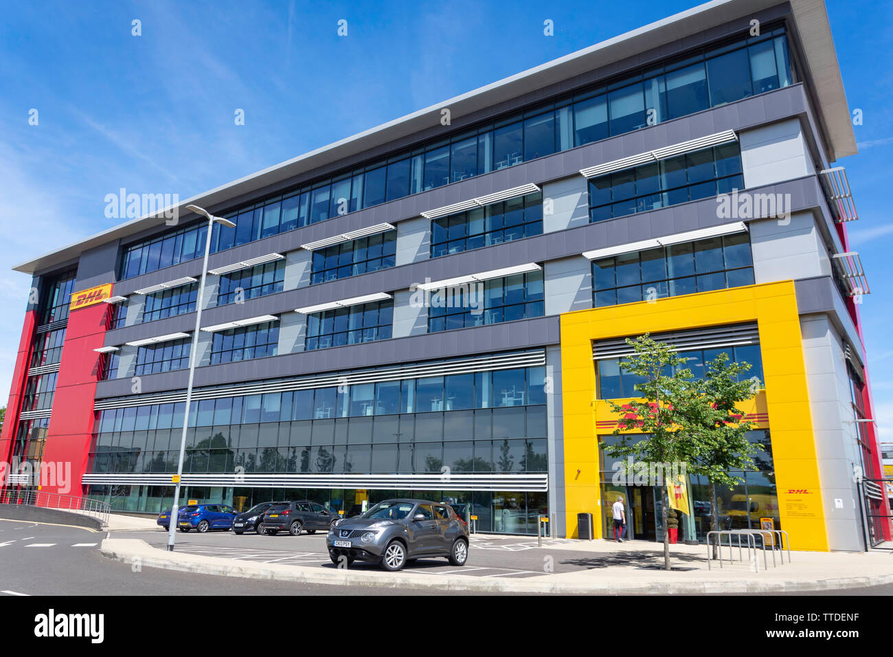 DHL Express Headquarters, südlichen Hub Unit 1, Horton Road, Poyle, Colnbrook, Berkshire, England, Vereinigtes Königreich Stockfoto