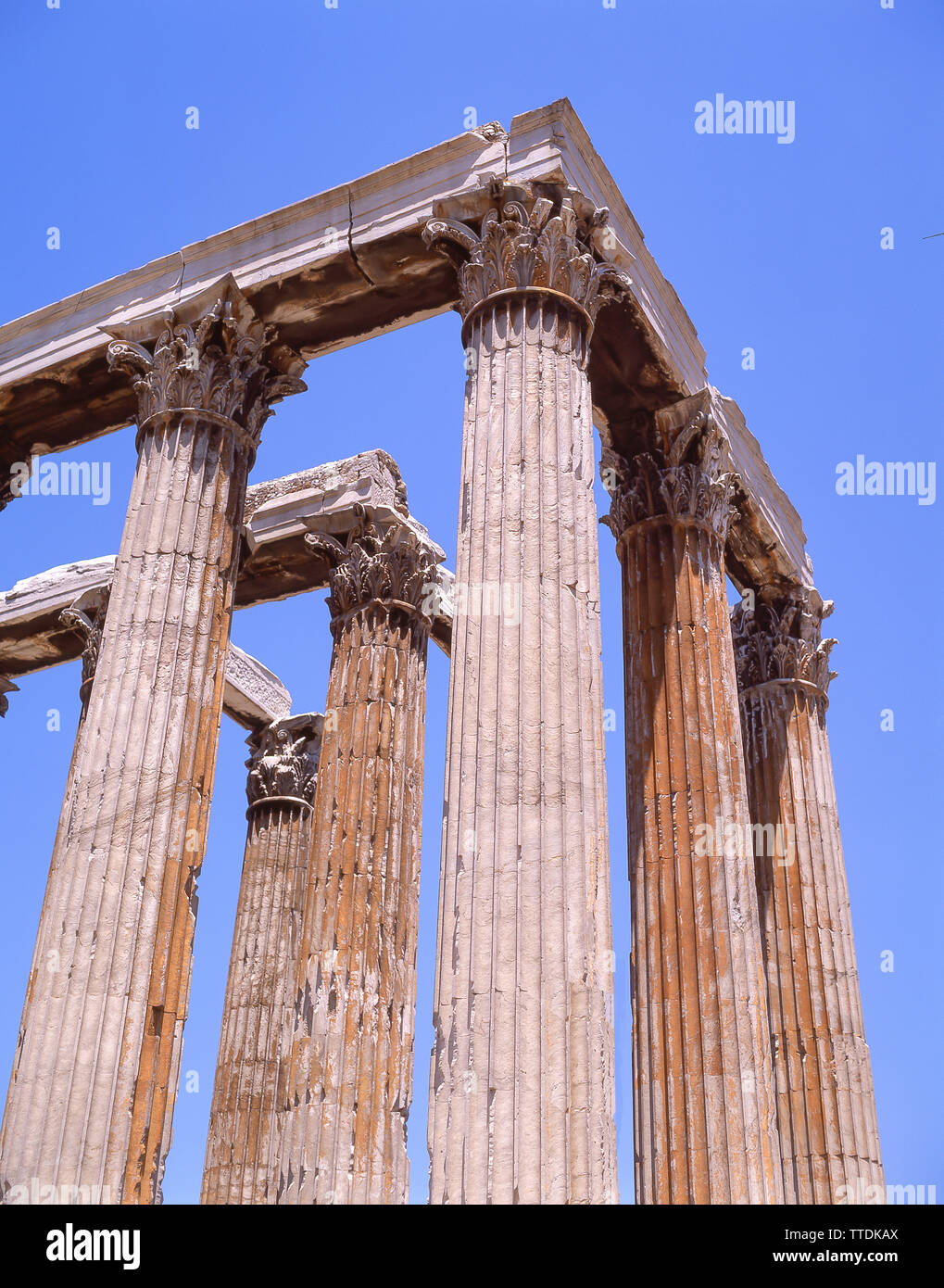 Korinthische Säulen, den Tempel des Olympischen Zeus, Athen, Athen, Griechenland Stockfoto