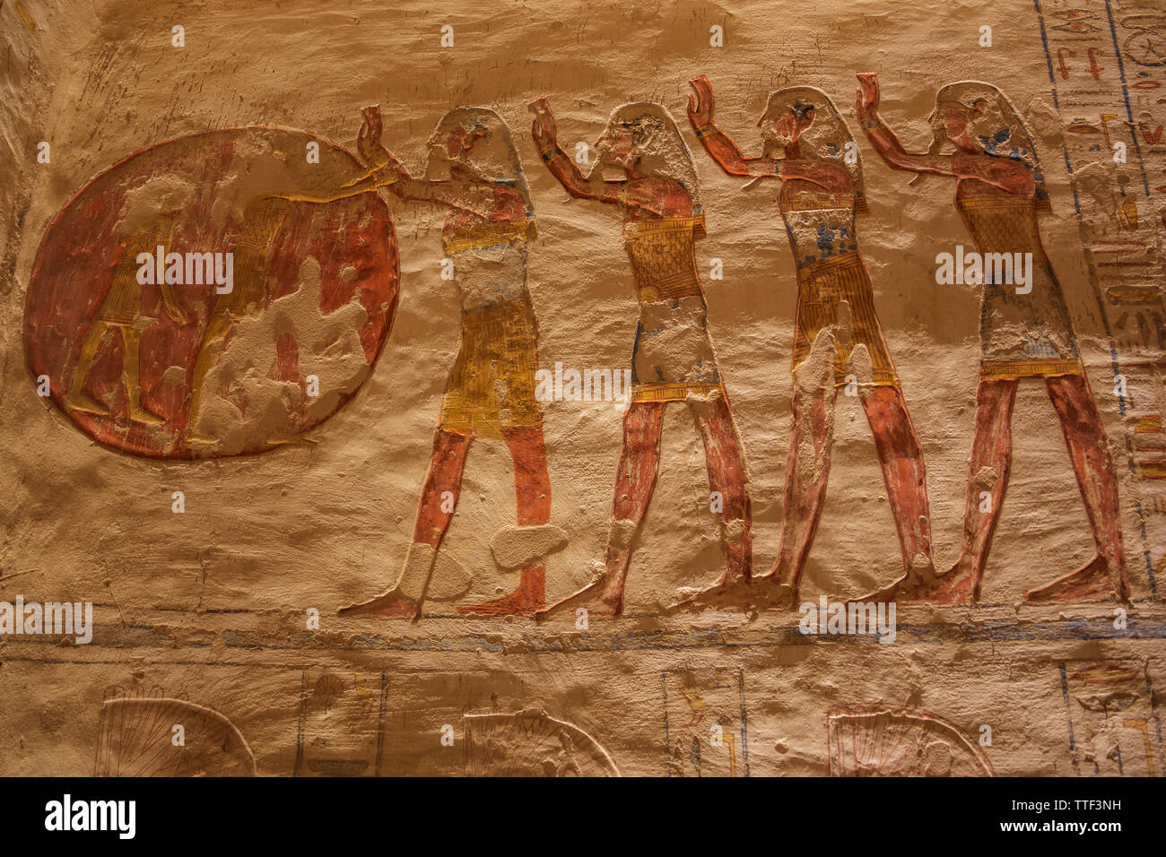 Darstellung der Anbetung der Sonne in das Grab von Ramses VII im Tal der Könige gemalt Stockfoto