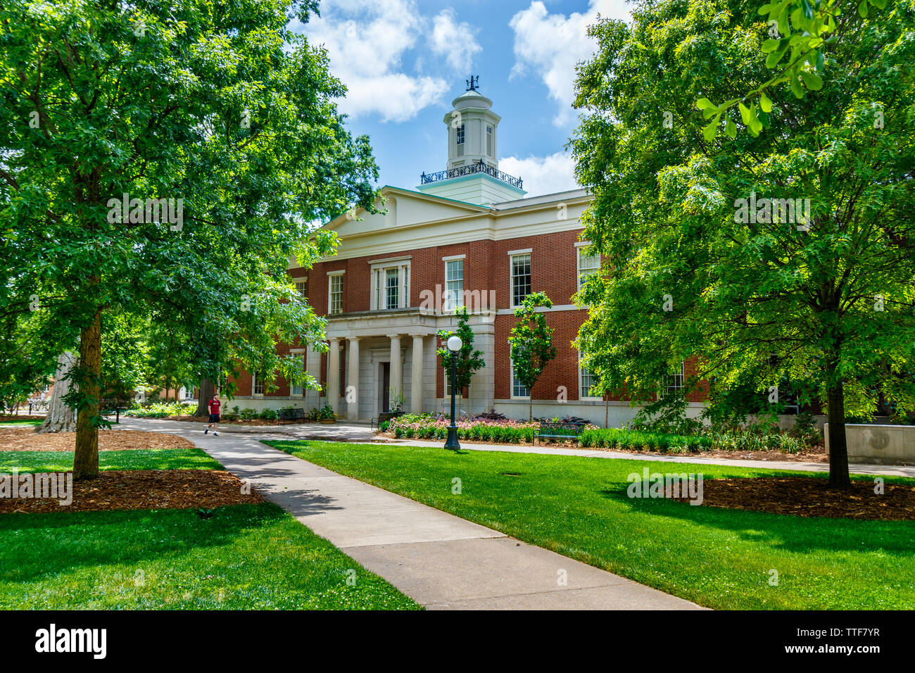 ATHENS, GA, USA - Mai 3: Schule des Gesetzes am 3. Mai 2019 an der Universität von Georgia, North Campus in Athens, Georgia. Stockfoto