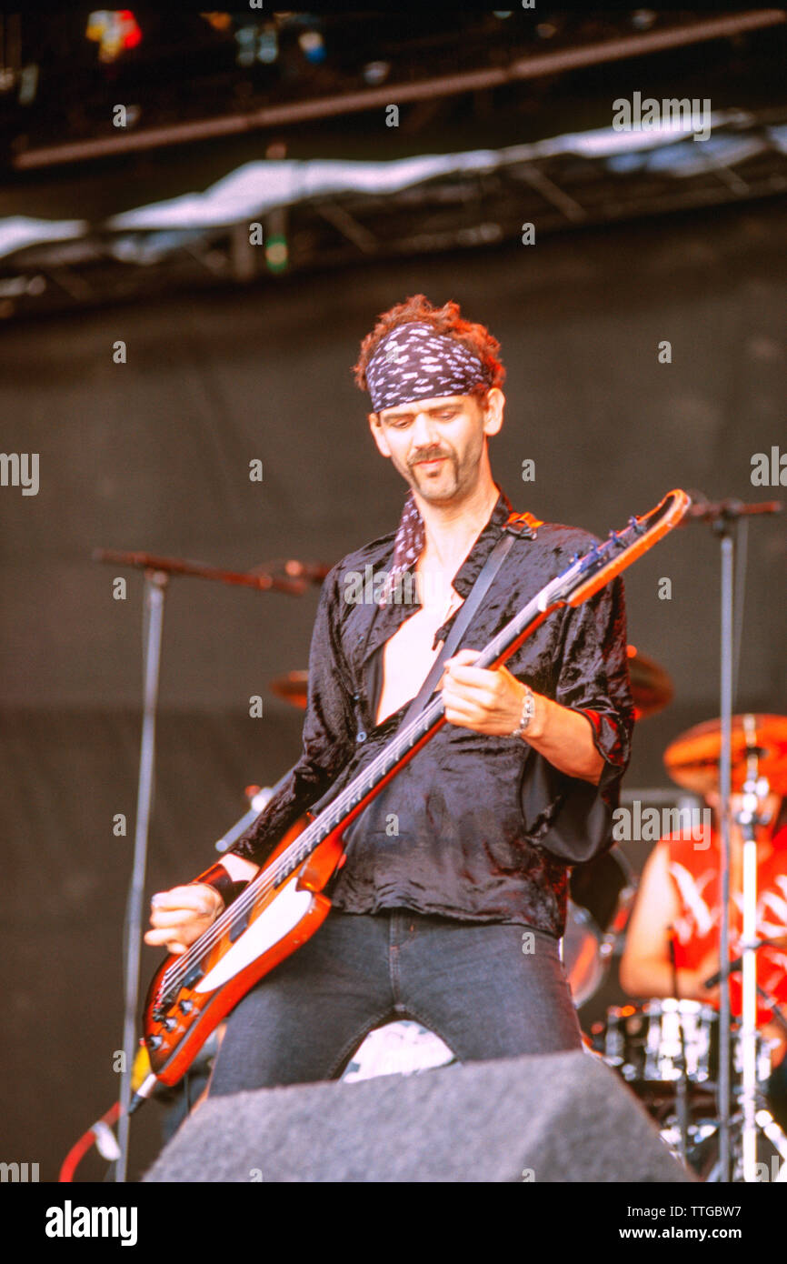 Der Finsternis band Beim Reading Festival 2003 durchführen Stockfoto