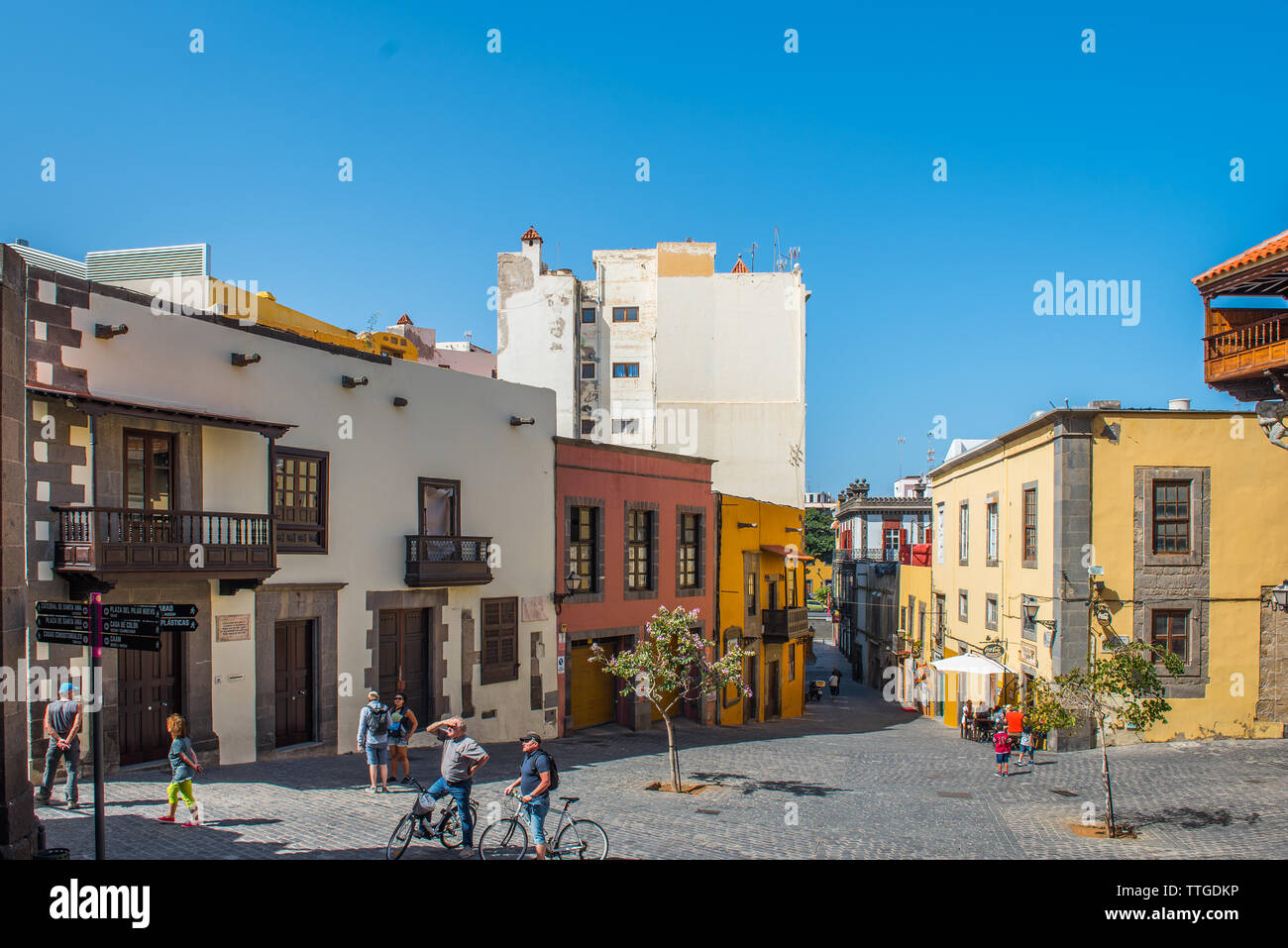 LAS PALMAS DE GRAN CANARIA, SPANIEN - 10. MÄRZ 2019: Blick auf die Stadt. Kopieren Sie Platz für Text. Stockfoto