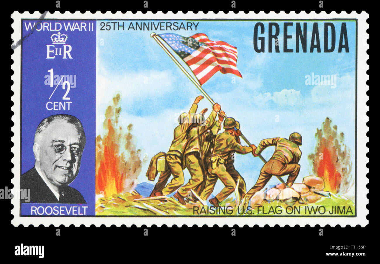 GRENADA - circa 1970: Stempel in Grenada gedruckt zeigt ein Porträt der USA Präsident Roosevelt, der Zweite Weltkrieg 25. Jahrestag, circa 1970. Stockfoto