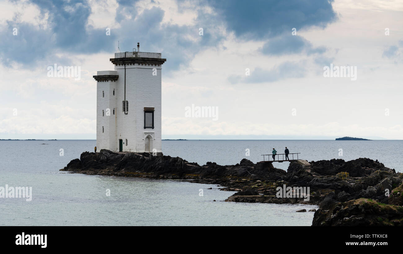Port Ellen Leuchtturm (carraig Fhada Leuchtturm) auf Islay in der Inneren Hebriden, Schottland, Großbritannien Stockfoto