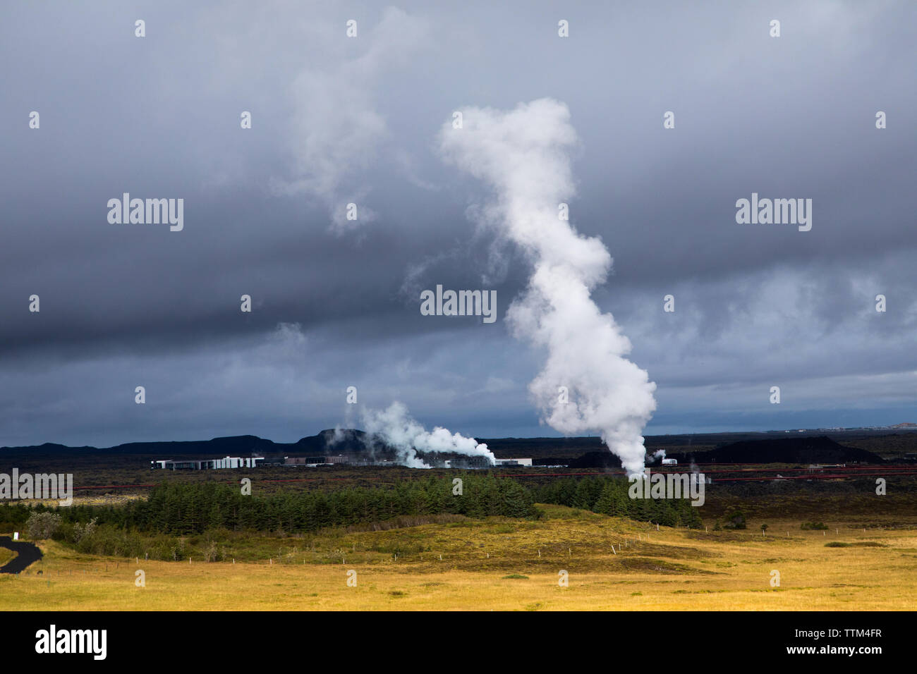 Geo thermische Energie Anlage Dampf Rauch in Island Stockfoto