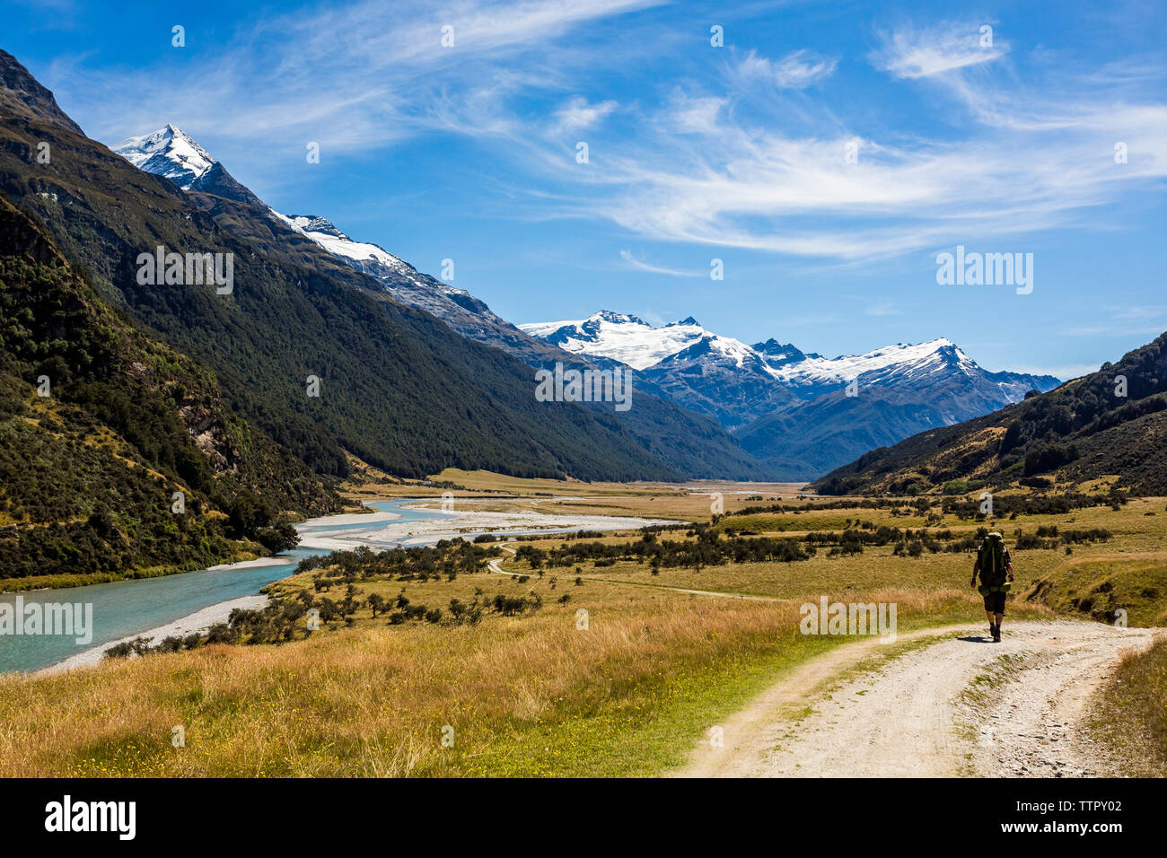 Abbildung Wandern auf schneebedeckte Berge in Neuseeland Stockfoto