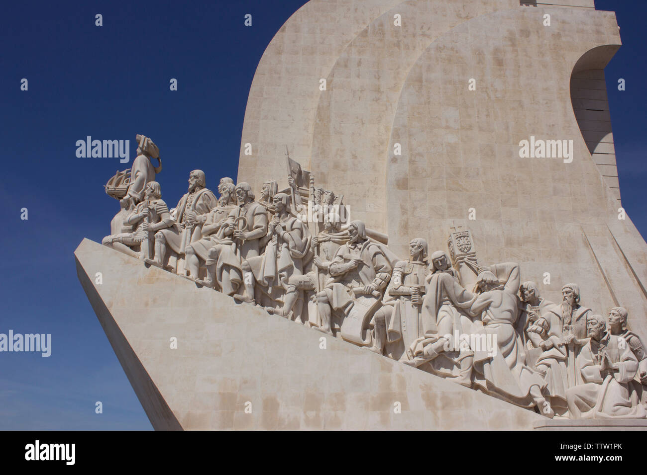 Denkmal für die Navigatoren, am nördlichen Ufer des Tejo in Lissabon, Portugal. Feiert die Portugiesische Zeitalter der Entdeckungen. Stockfoto