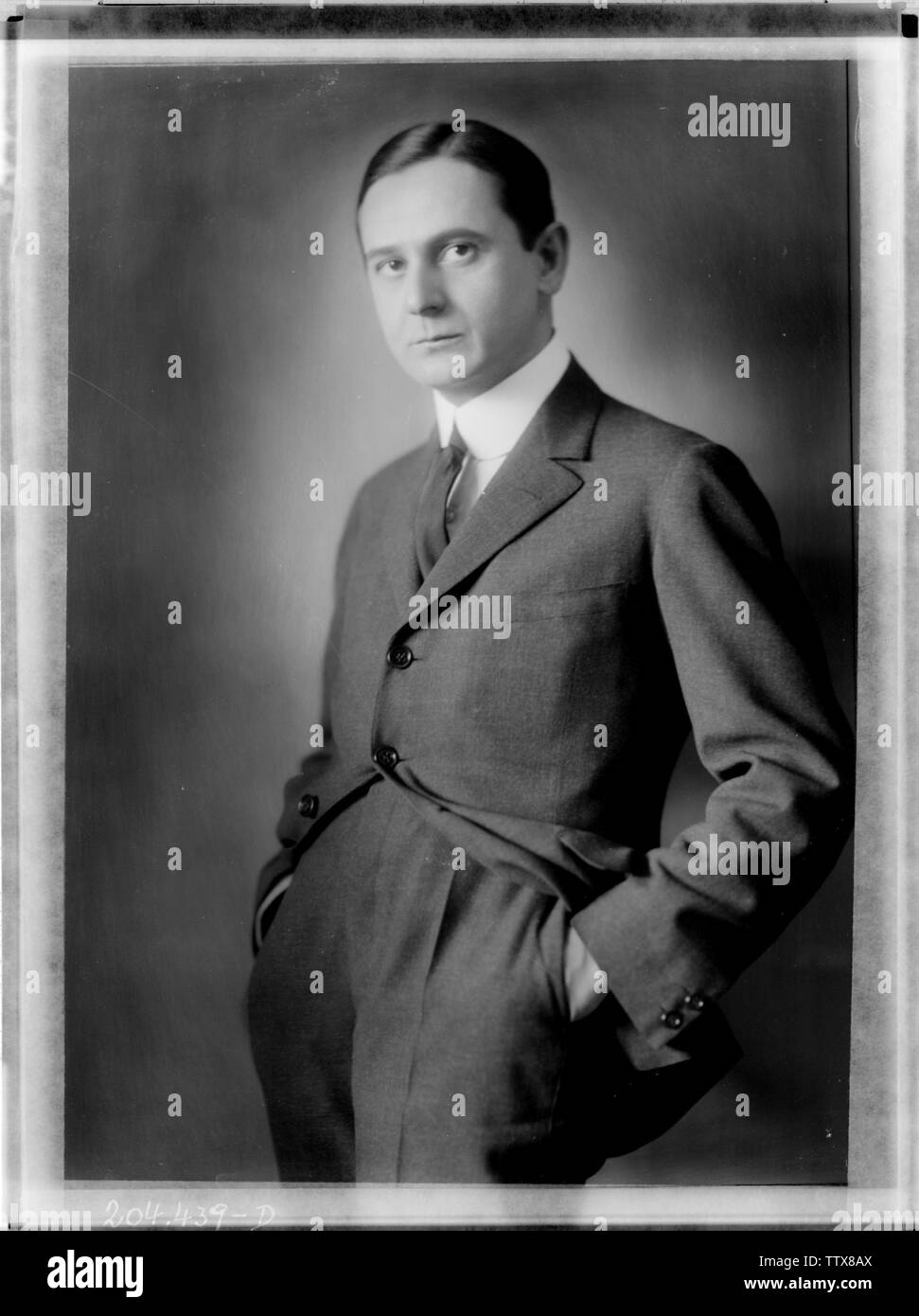 Siegmund Bosel, in einer Jacke, mit Krawatte, 1923 Additional-Rights - Clearance-Info - Not-Available Stockfoto
