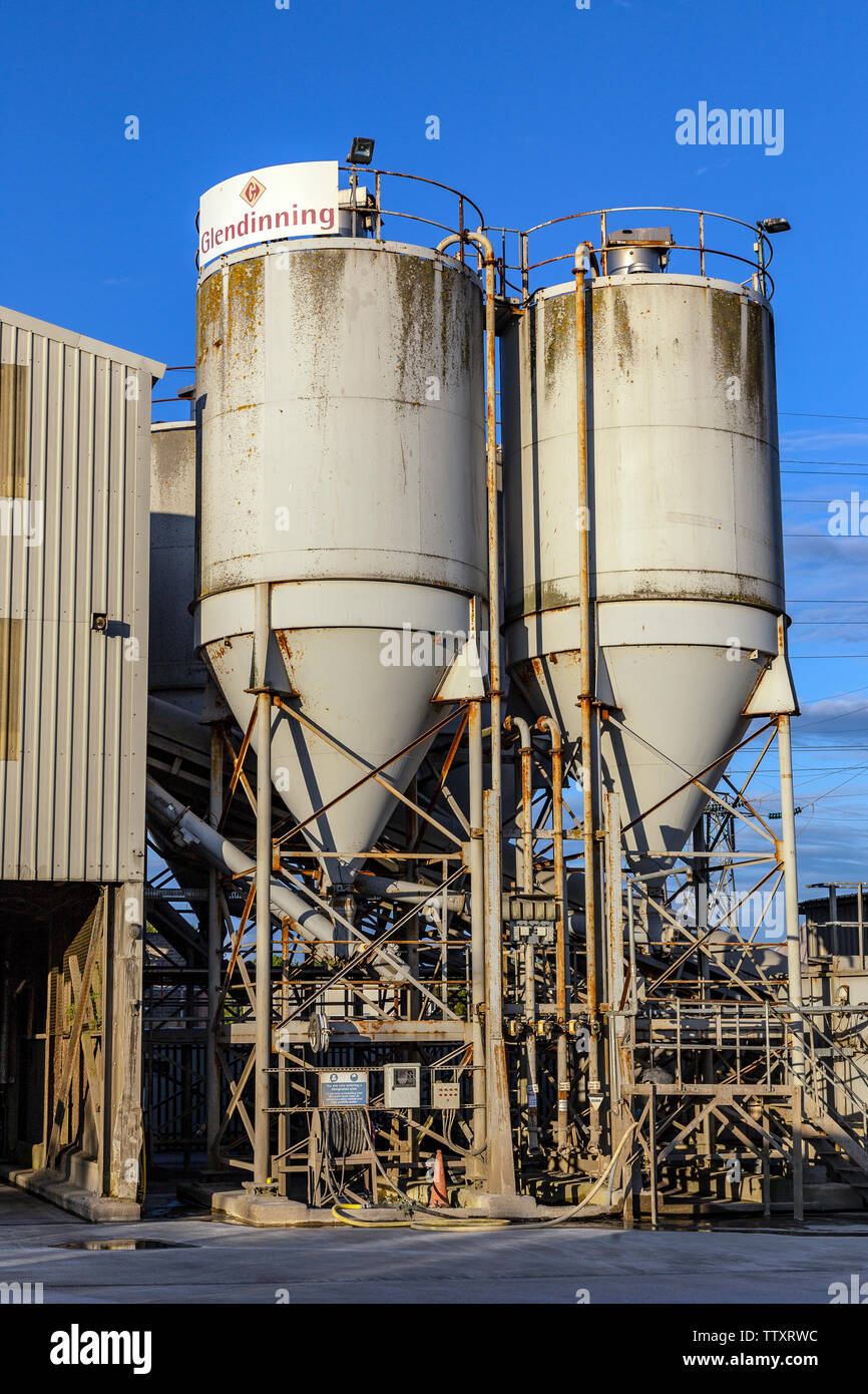 Glendinning Wir sind stolz auf unser Erbe sind als führender Lieferant von Beton, Asphalt und Aggregat verwandte Produkte und Dienstleistungen in Devon und Cornwall. Stockfoto