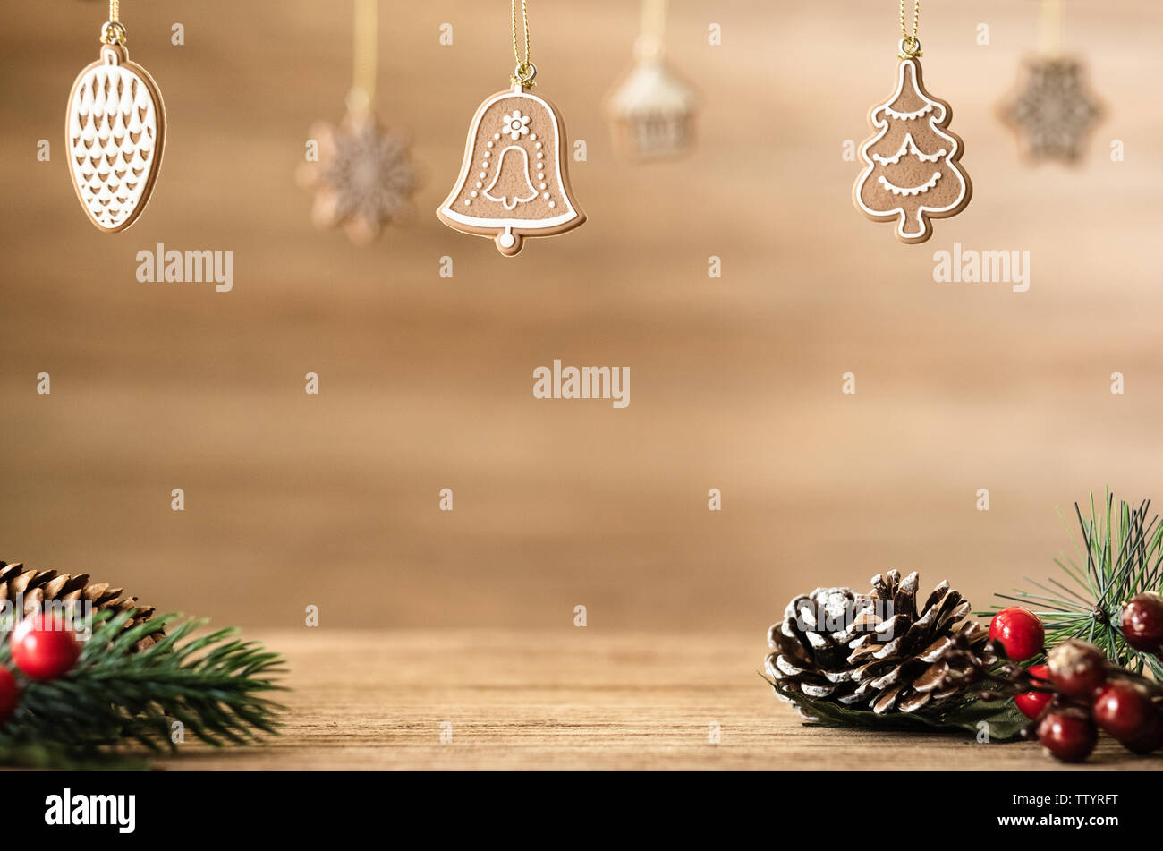 Weihnachtsdekoration Auf Holz Tisch Mit Kopieren Pine Cone