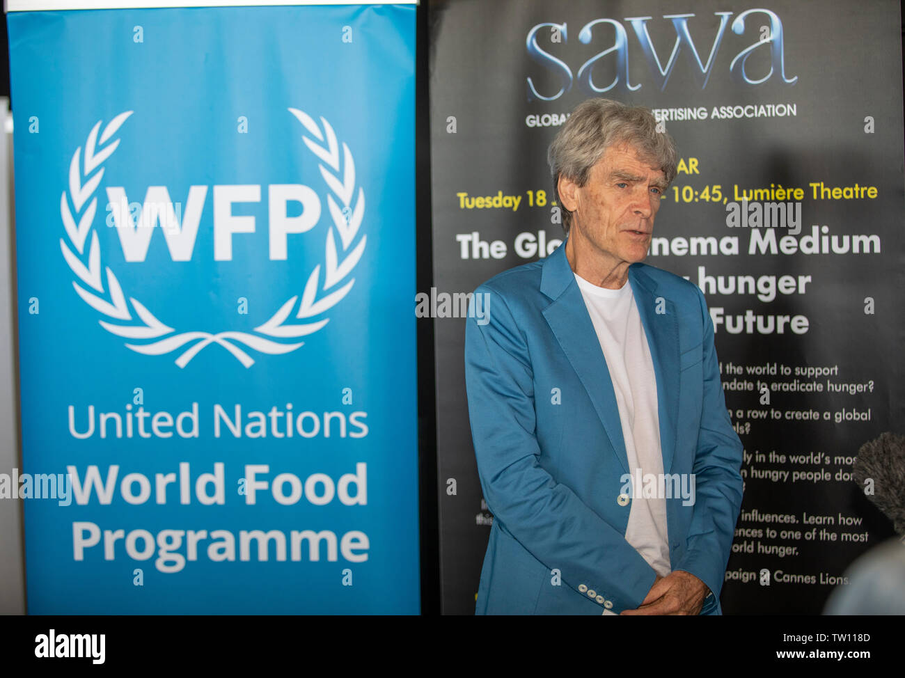 Cannes, Frankreich, 18. Juni 2019, Sir John HEGARTY (Die Garage Soho London) an der Speakers Corner, SAWA & UNWFP, Cannes Lions Festival - Internationales Festival der Kreativität © ifnm/Alamy leben Nachrichten Stockfoto