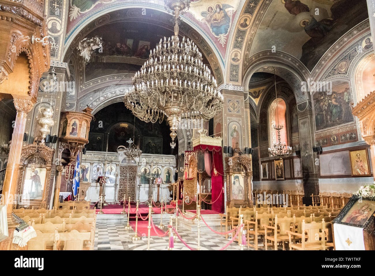 Nafplio, Griechenland. Die St. Georg Kirche (Naos Agios Georgios), eine östliche Griechisch-orthodoxen Kirche in der Altstadt von Nafplio Stockfoto