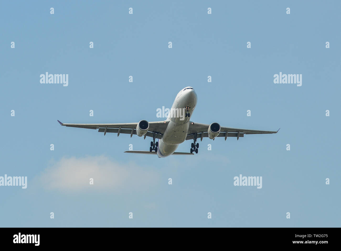 Bangkok, Thailand - 21.April 2018. B-LRR Cathay Pacific Airbus A350-900 in Bangkok Suvarnabhumi International Airport (BKK). Stockfoto