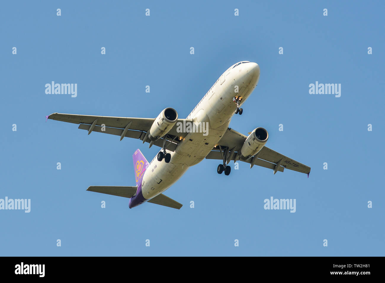 Bangkok, Thailand - 21.April 2018. B-LRR Cathay Pacific Airbus A350-900 in Bangkok Suvarnabhumi International Airport (BKK). Stockfoto