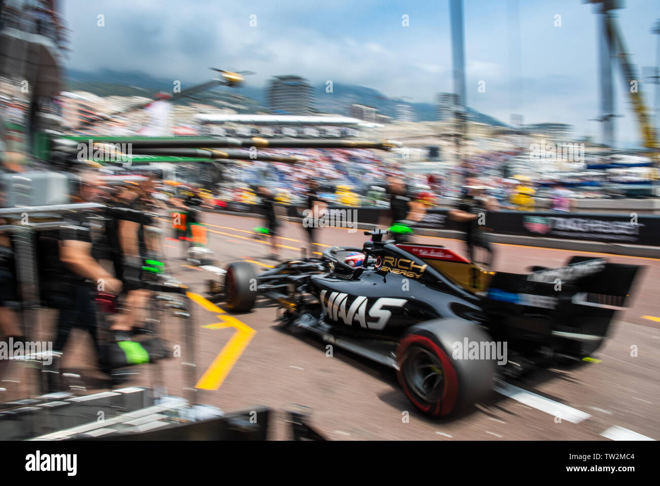 Monte Carlo / Monaco - 25/02/2019 - #8 Romain Grosjean (FRA, Haas VF 19) Rubrik nach einem Durchlauf während des RP3 Vor der Qualifikation für den GP von Monaco Stockfoto