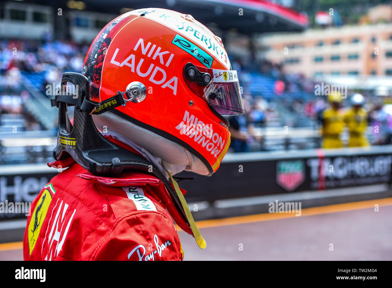 Monte Carlo / Monaco - 25/05/2019 - #5 Sebastian Vettel (GER) Rückkehr in die Gruben nach Absturz sein Ferrari SF 90 in Sainte widmen, während des RP3 Stockfoto