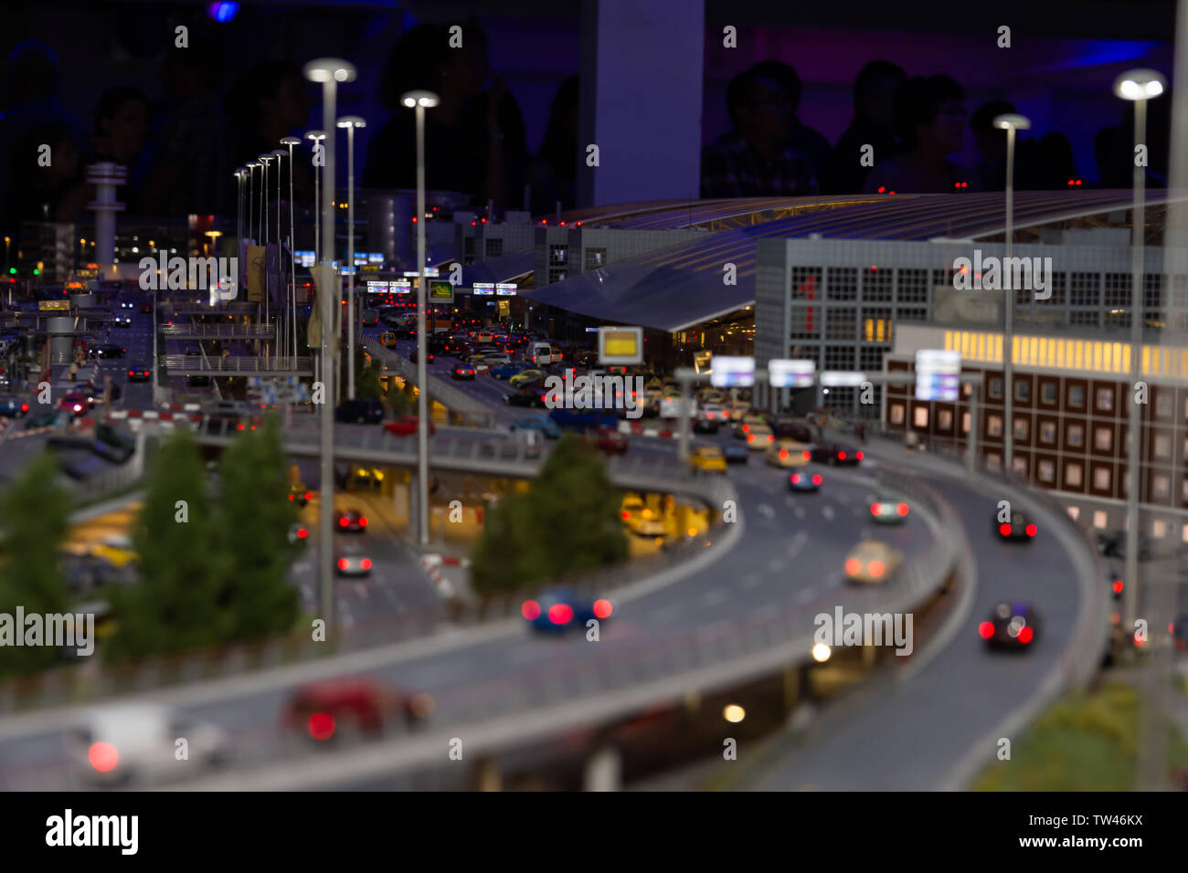 HAMBURG, DEUTSCHLAND - Mai 17., 2019: Miniatur Wunderland ist eine Modelleisenbahn Anziehung und das größte seiner Art in der Welt Stockfoto