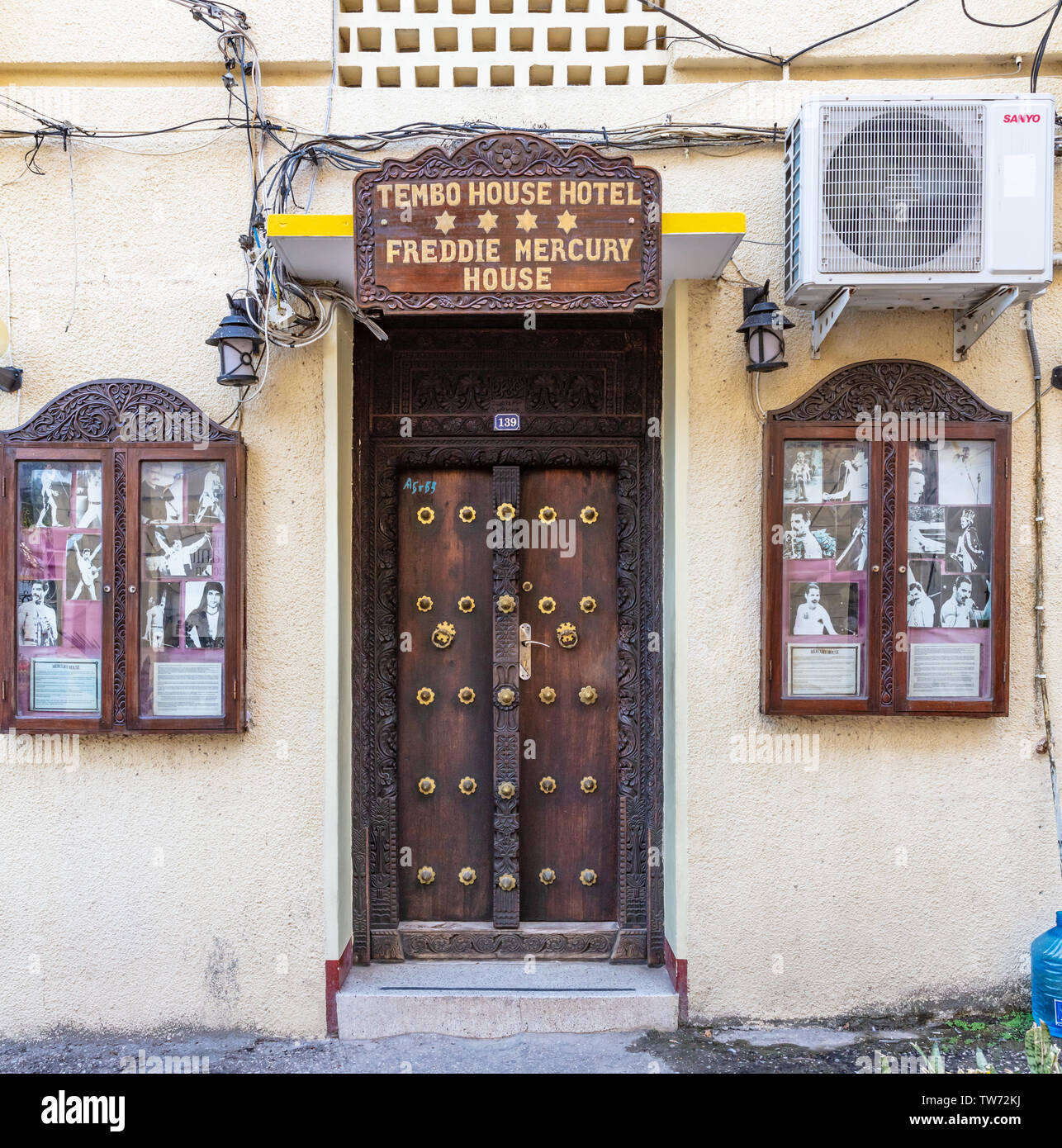 Stone Town, Zanzibar-February 28, 2019: Freddie Mercury Hausfassade Stockfoto
