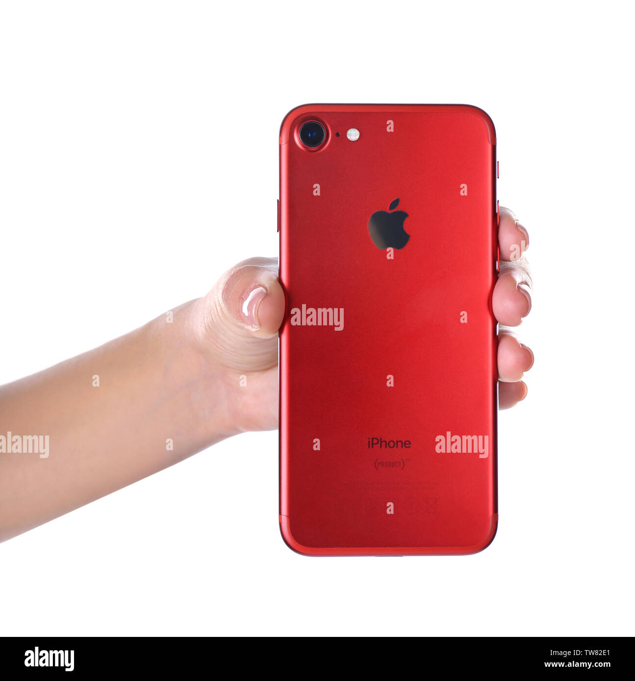 Kiew, Ukraine - Oktober 11, 2017: Frau mit iPhone 7 Rot auf weißem Hintergrund Stockfoto