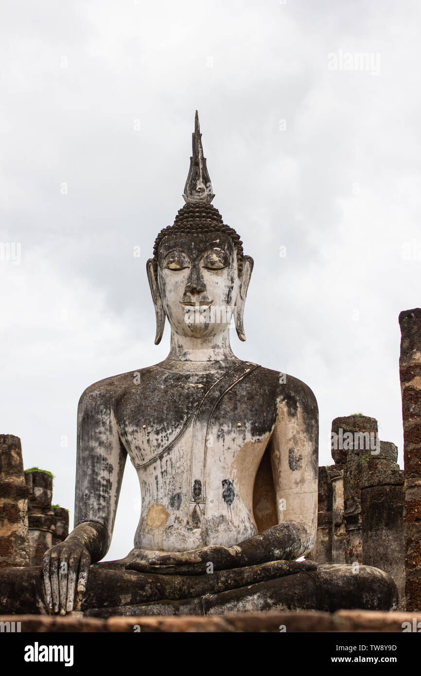 Sukhothai ist ein historisches Zentrum, und die erste Hauptstadt Siams dachte, die Herkunft der thailändische Kunst und Kultur als UNESCO Weltkulturerbe gelistet. Stockfoto