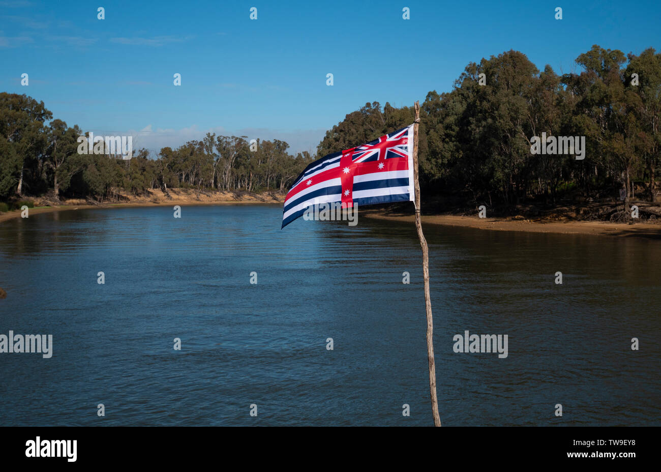 Murray River Flagge auf dem Murray River in Echuca Victoria, Australien Stockfoto