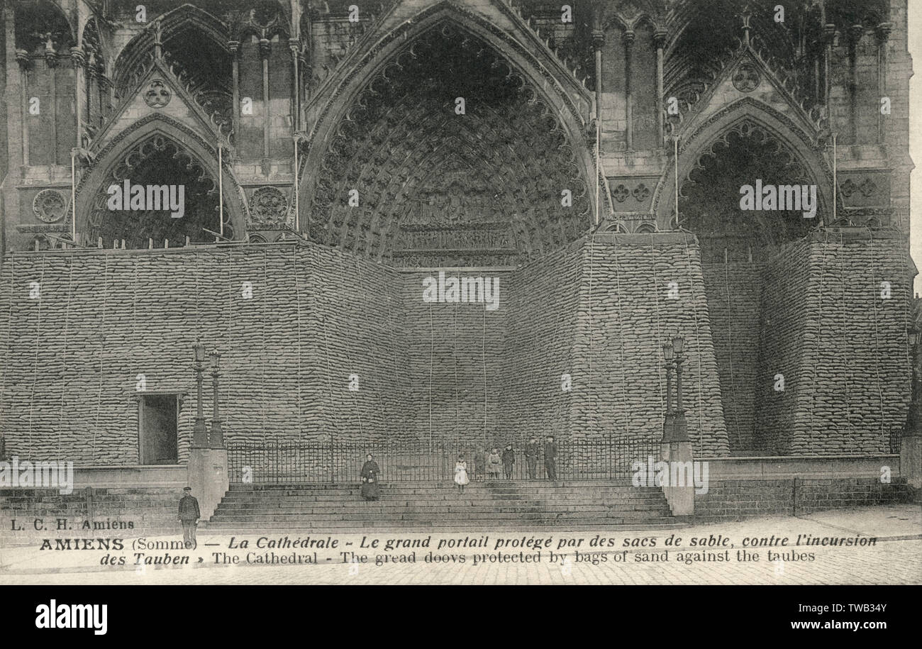 WW1 - Kathedrale von Amiens, Frankreich - Schutz vor Luftangriffen Stockfoto