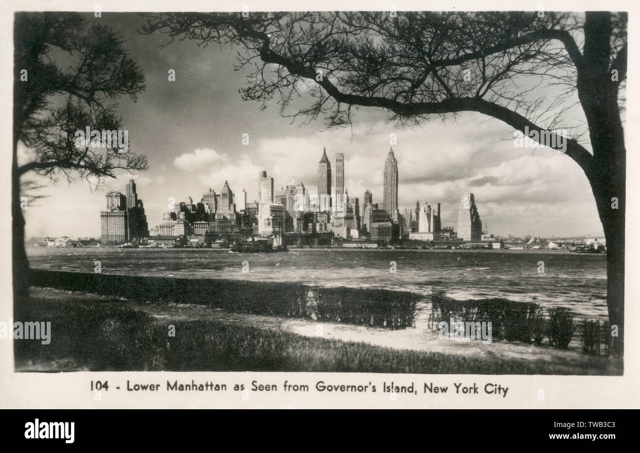 New York City, USA - Lower Manhattan von Grosvenor Island Stockfoto