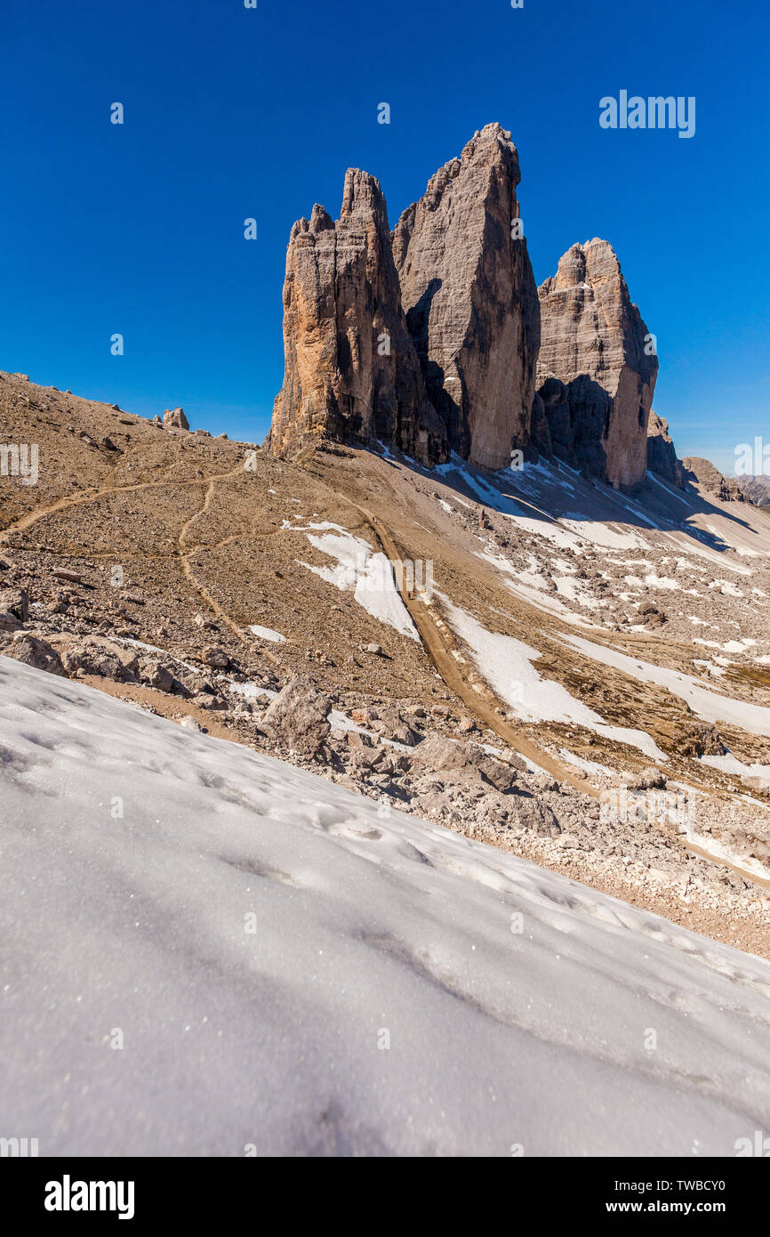 Tre Cime di Lavaredo, Sextner Dolomiten, Provinz Bozen, Trentino-Alto Adige/Südtirol, Italien Stockfoto