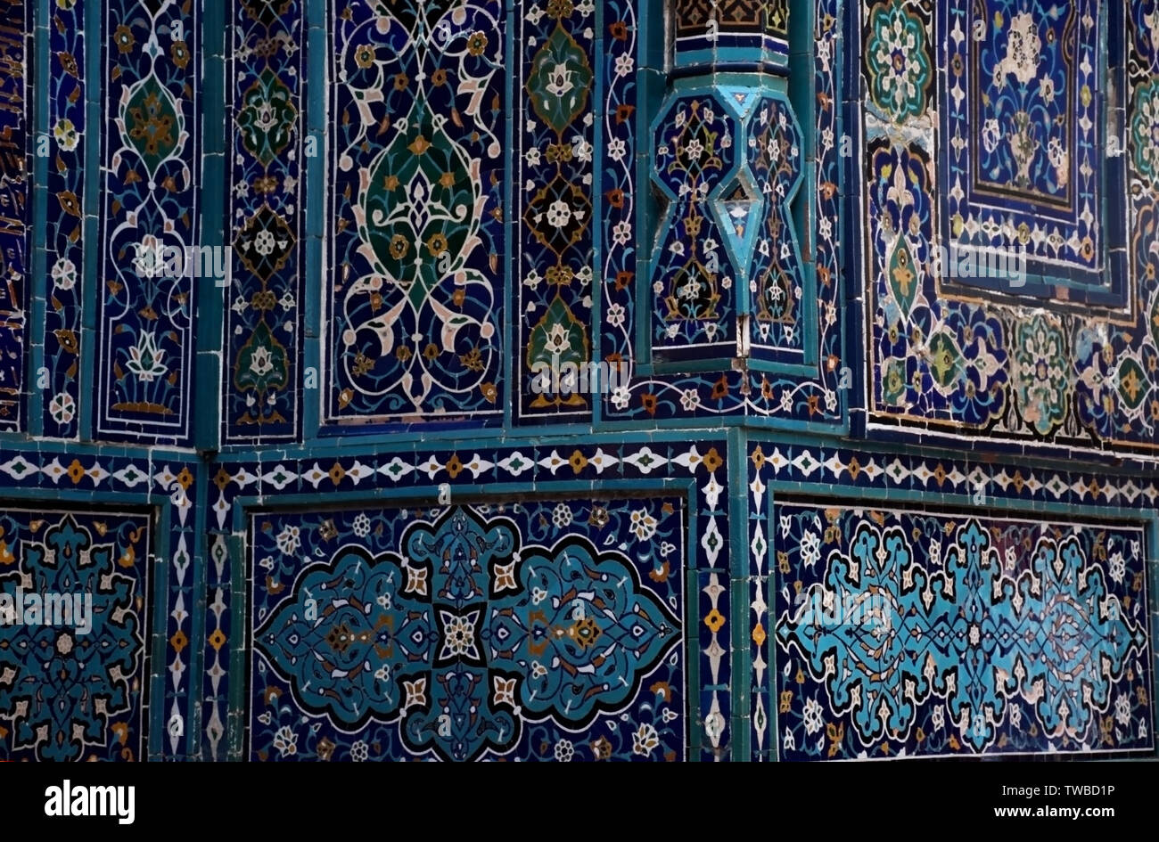 Seide Straßen orientalische Muster von Samarkand Shah-E-Zinda blau gefliesten Majolika. Stockfoto