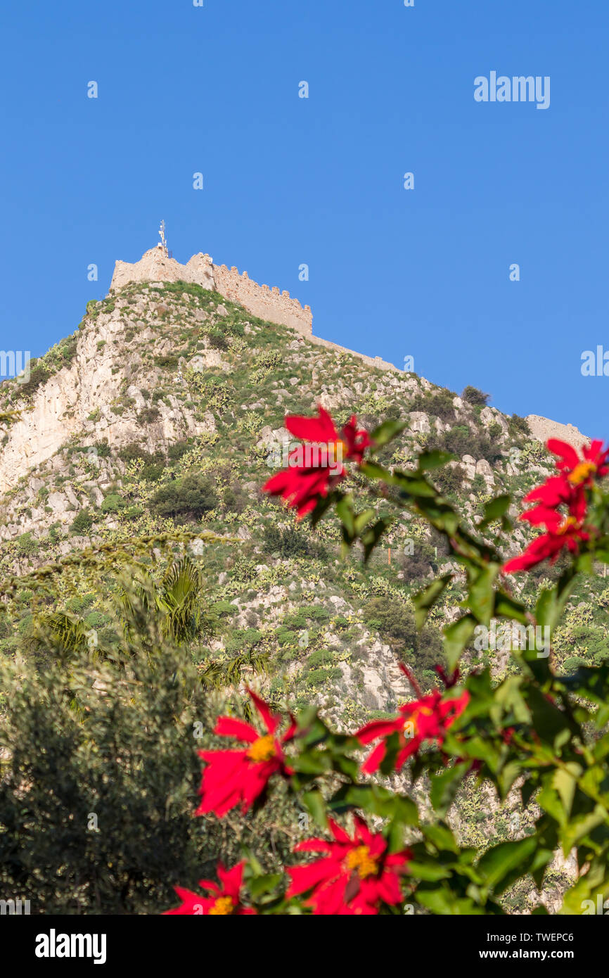 Sarazenische Burg (Castello Saraceno) Taormina, Sizilien, Italien, Europa Stockfoto