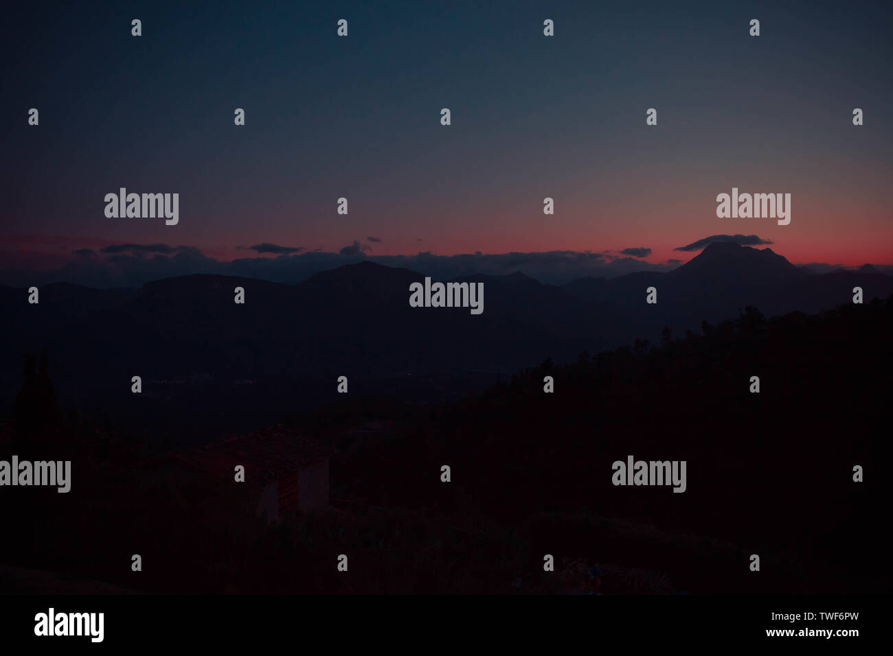 Sonnenuntergang über die Apuanischen Alpen Stockfoto