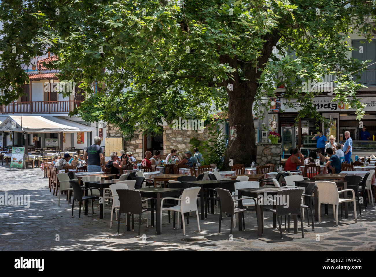 Skopelos Town Square, Nördliche Sporaden Griechenland. Stockfoto